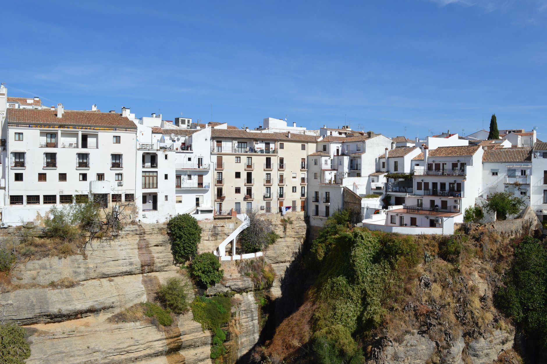 Andalusia's White Villages: Málaga to Cádiz (4 Days)