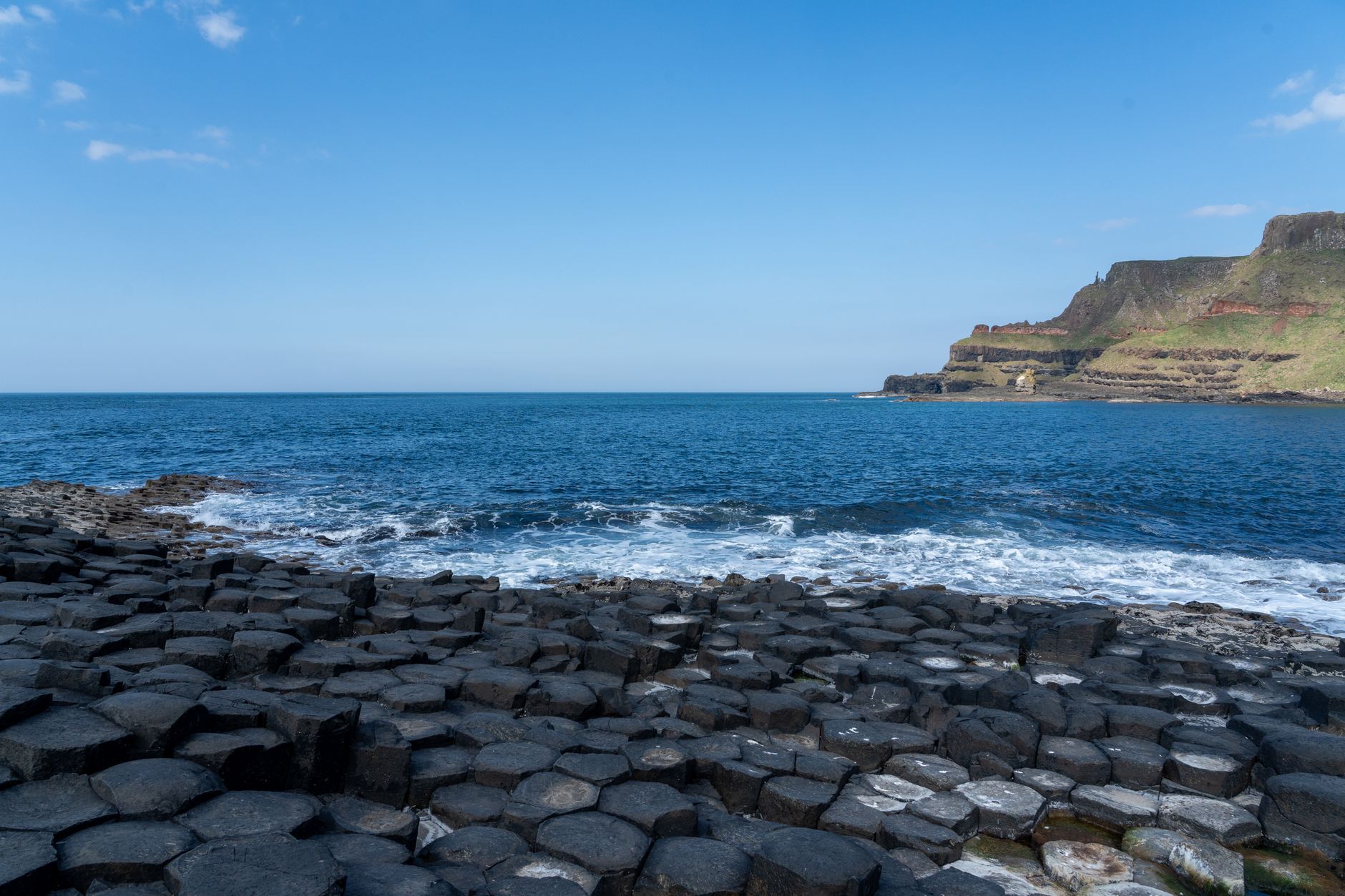 Causeway Coastal Route: Belfast to Giant's Causeway (2 Days)