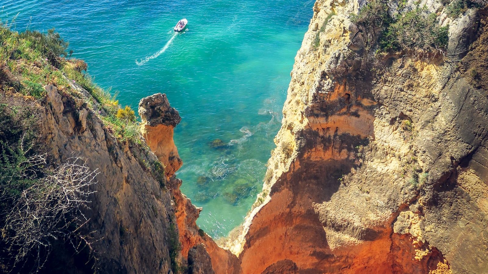 Lisbon to Algarve Road Trip: The Alentejo Coast (4 Days)