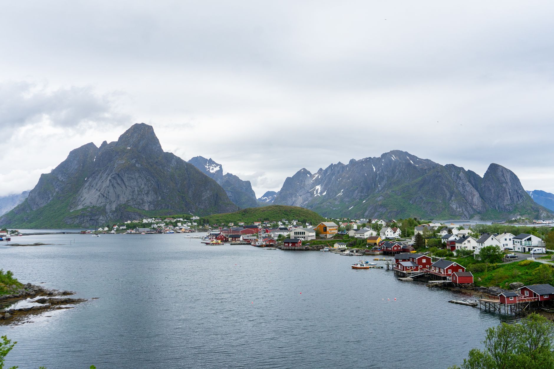 Lofoten Islands Road Trip: Svolvær to Reine (4 Days)